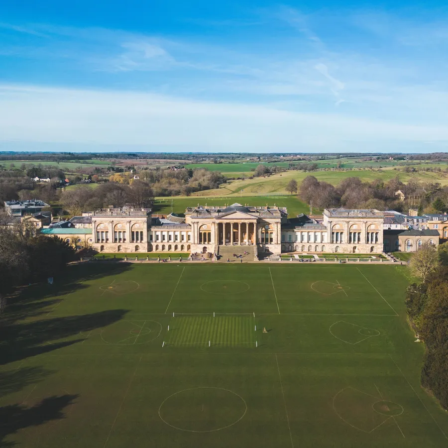 Stowe School